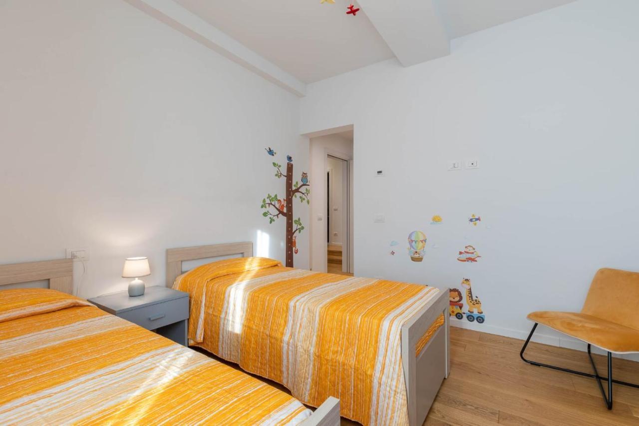 Апартаменты Siena Historic Center Stylish Flat With Balcony! Экстерьер фото