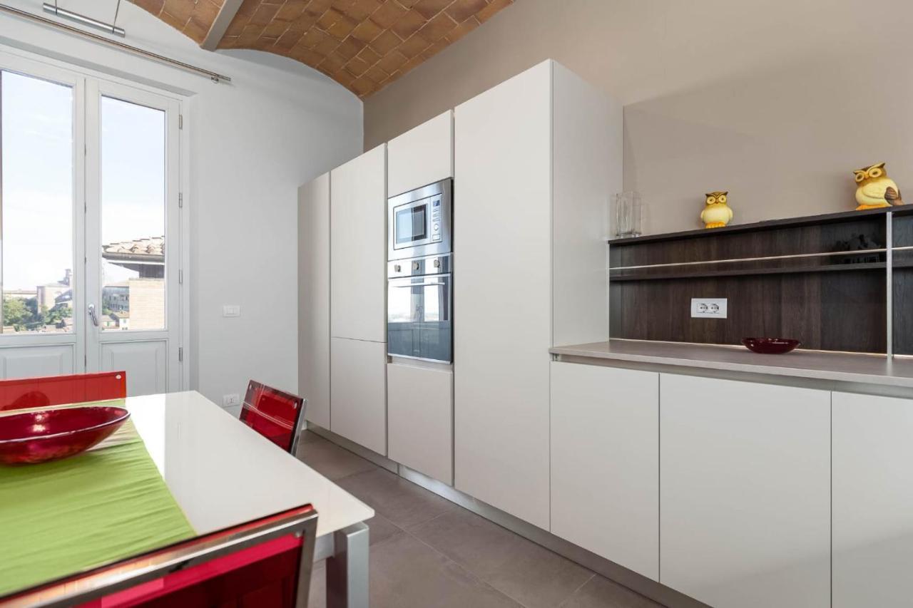 Апартаменты Siena Historic Center Stylish Flat With Balcony! Экстерьер фото